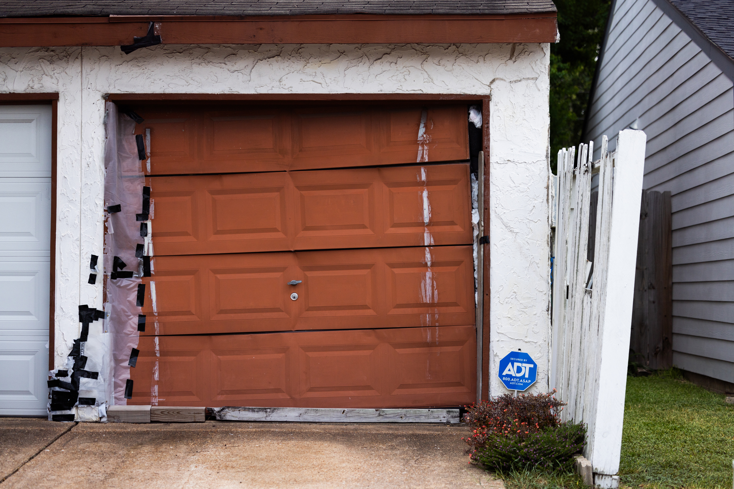 Structure damanged by Watson Grinding explosion
