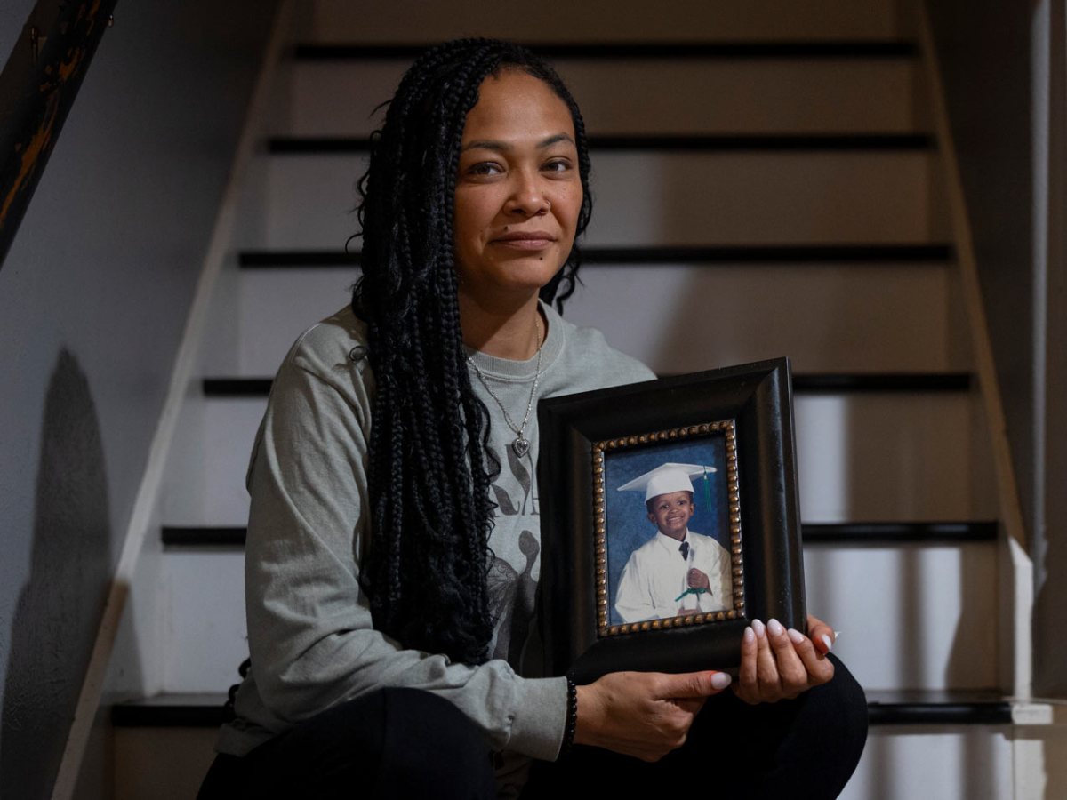 Her son’s killer was found guilty. Now she wants the Harris County jail held accountable.