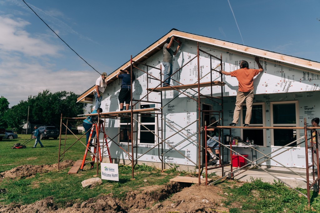 House being constructed.