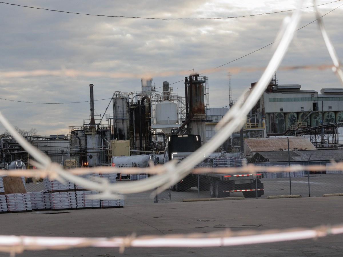 ‘Major’ problem in Texas: How big polluters evade federal law and get away with it