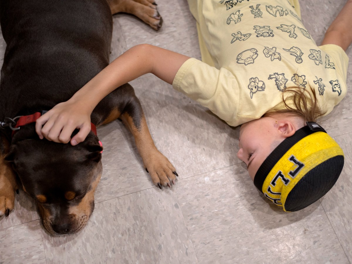 Few public resources are available to Harris County’s unhoused teens. It’s time to fix that.